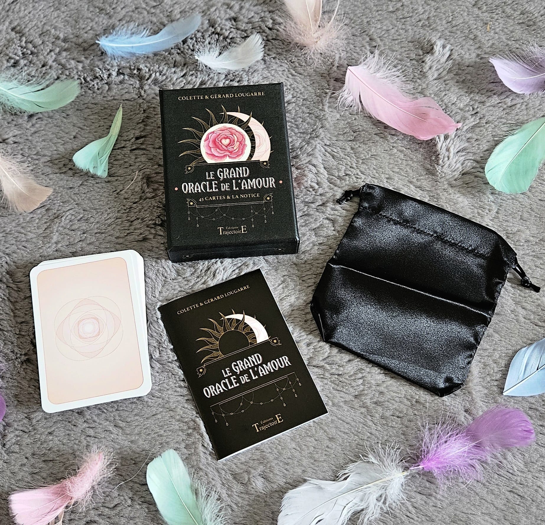 Oracle de l’amour - coffret complet avec notice et pochette satinée